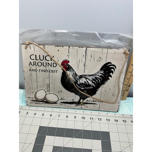 Rustic Chicken Wall Decor Farmhouse Sign Cluck Around Funny Butt Nuggets - Picture 6 of 8